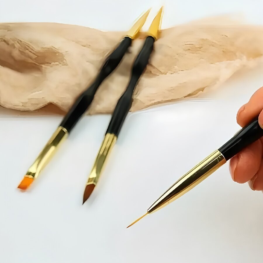 非常に細かい彫刻、線画、フックとループブラシ、ネイルアートが - Group Head Brush のレビューと価格